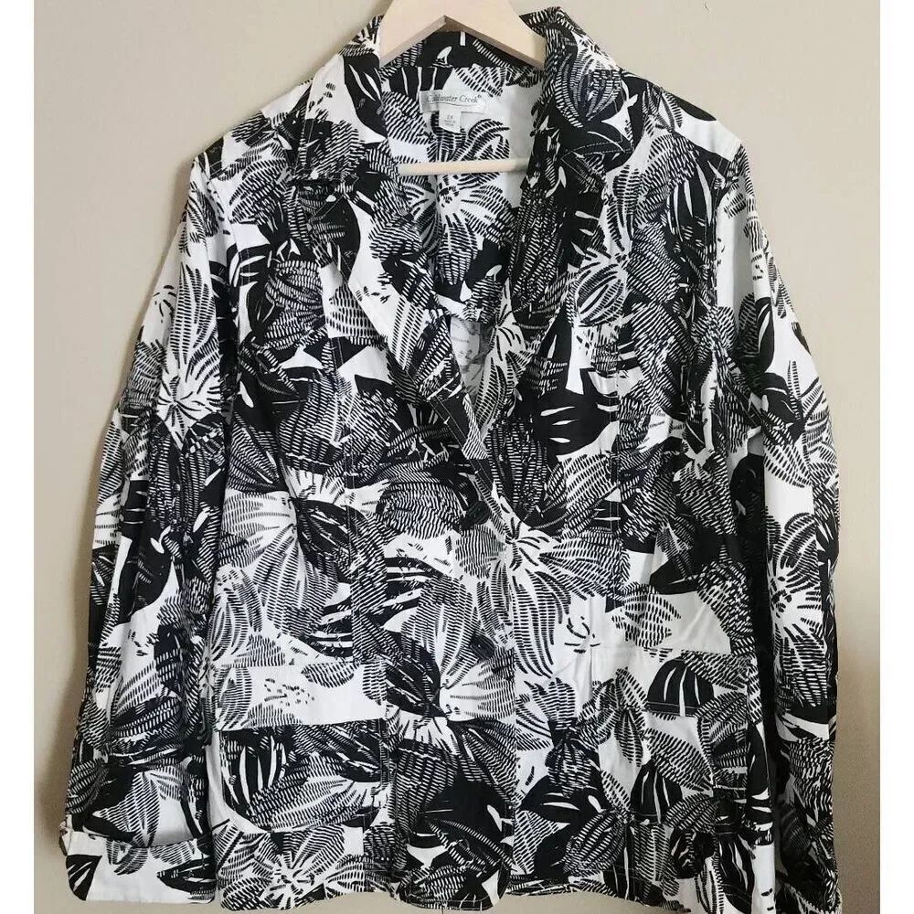 J5 Coldwater Creek Black and white floral jacket